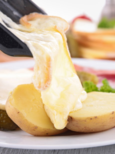 Raclett Käse mit Kartoffeln